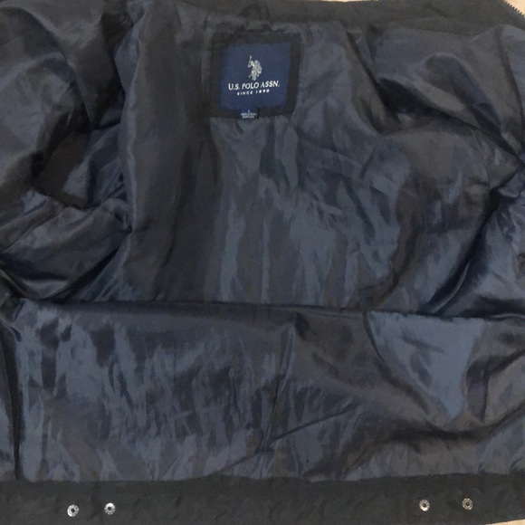 U.S Polo Assn. Large Coat - Picture 4 of 8